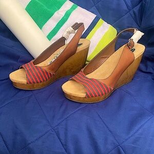 Dr. Scholl’s Red and Blue Striped Wedge Sandals NWT